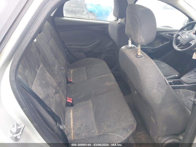 Ford FOCUS S 2018 1FADP3E25JL203173 Image 8