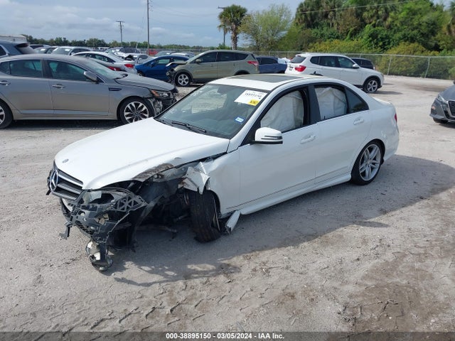 WDDGF8ABXEA930359 Mercedes-Benz C 300 Luxury 4matic/sport 4matic