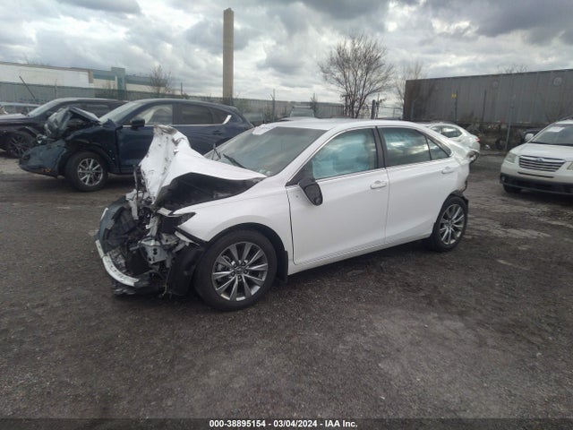 Toyota CAMRY XLE 2015 4T4BF1FK3FR491043 Image 2
