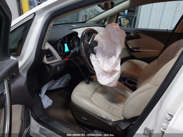 2013 Buick Verano Leather Group მანქანა იყიდება აუქციონზე, vin: 1G4PS5SK8D4155331, აუქციონის ნომერი: 38895193