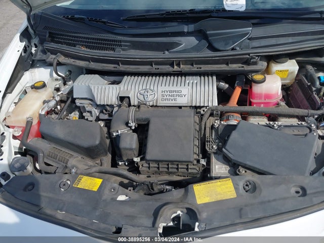 Toyota Prius Four 2014 JTDKN3DU9E1746893 Image 10