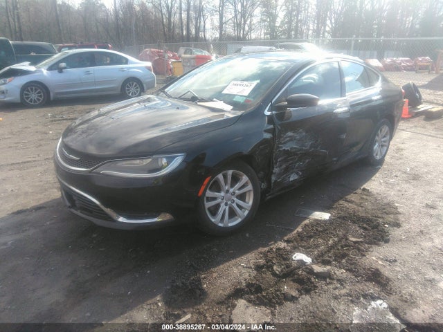 Chrysler 200 Limited 2015 1C3CCCAB5FN681570 Image 2