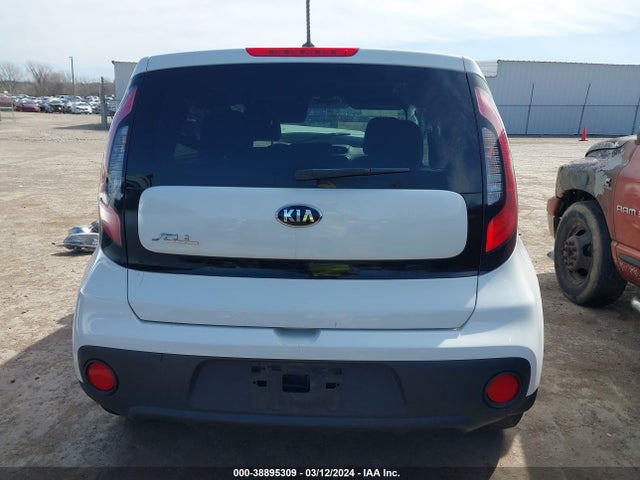 KIA Soul 2018 KNDJN2A27J7514860 Image 17