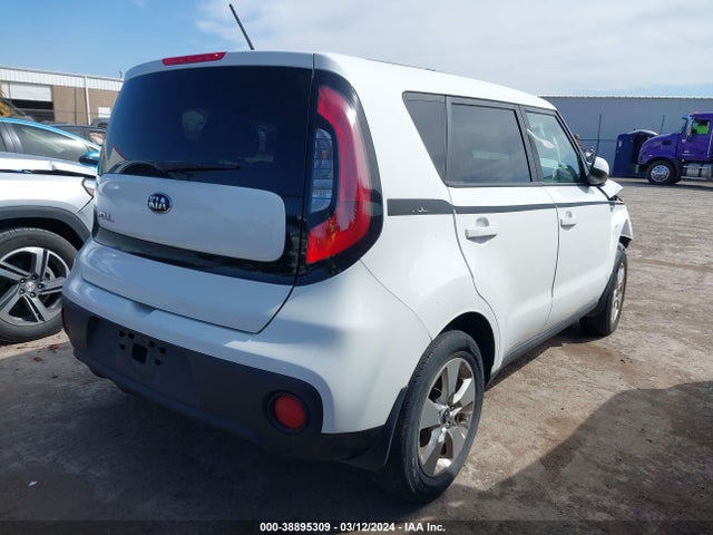 KIA Soul 2018 KNDJN2A27J7514860 Image 4