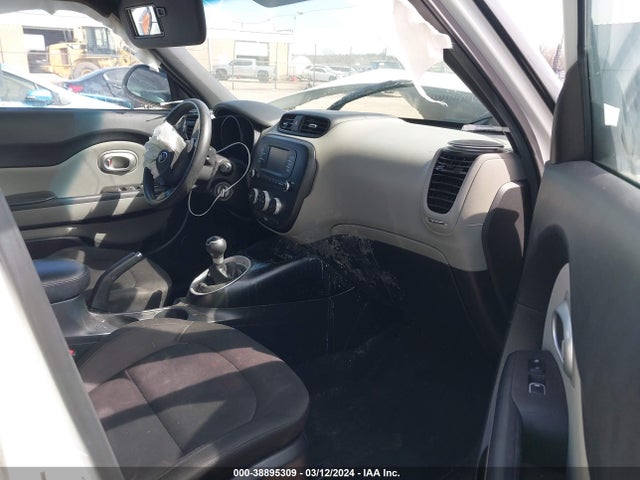 KIA Soul 2018 KNDJN2A27J7514860 Image 5