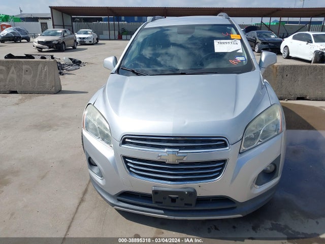 Chevrolet TRAX LTZ 2015 3GNCJNSB4FL178521 Image 11