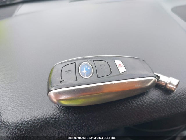 Subaru Outback 2.5i Limited 2019 4S4BSANC3K3310247 Image 11