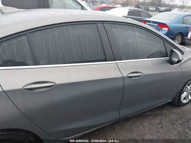 Chevrolet Cruze Lt Auto 2018 1G1BE5SM4J7207628 Image 13