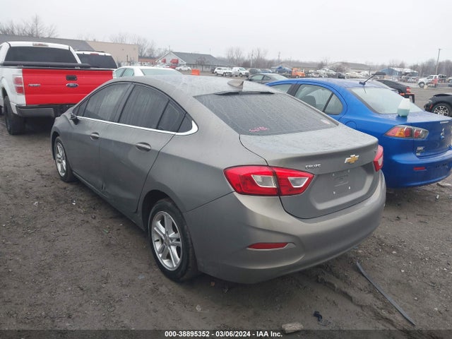 Chevrolet Cruze Lt Auto 2018 1G1BE5SM4J7207628 Image 3