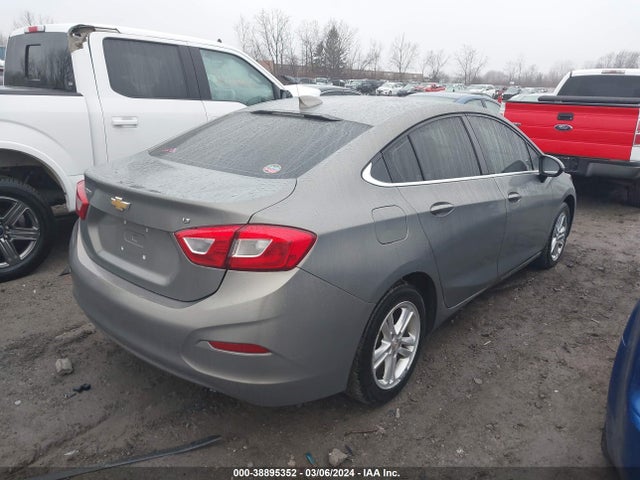 Chevrolet Cruze Lt Auto 2018 1G1BE5SM4J7207628 Image 4