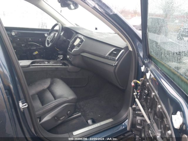 YV4A221KXL1583991 Volvo Xc90 T6 Momentum 6 Passenger