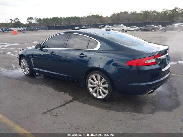 2010 JAGUAR XF SAJWA0GB7ALR64269 Photo 2