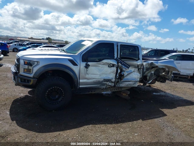 Ford F-150 Raptor 2018 1FTFW1RG1JFB86337 Image 15