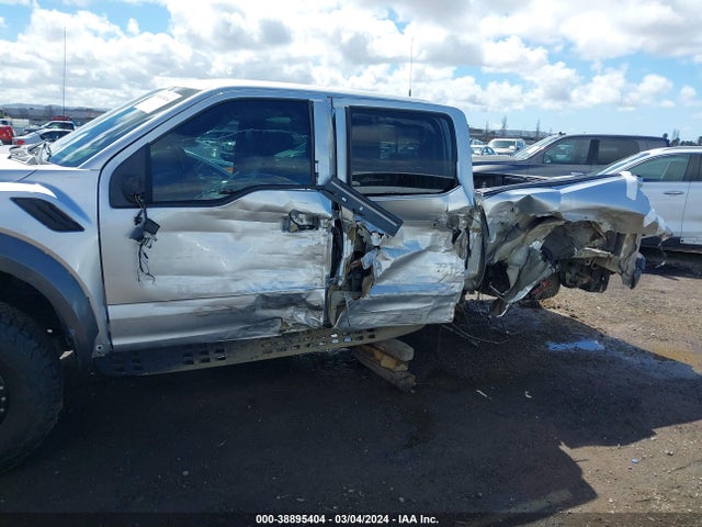 Ford F-150 Raptor 2018 1FTFW1RG1JFB86337 Image 6