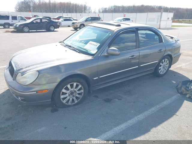 2004 HYUNDAI SONATA GLS/LX VIN: KMHWF35HX4A931075