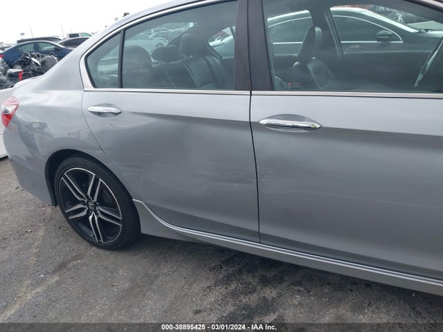 1HGCR2F15HA286899 Honda Accord Sport Se