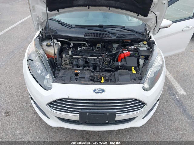 Ford FIESTA SE 2015 3FADP4EJ3FM221660 Image 10