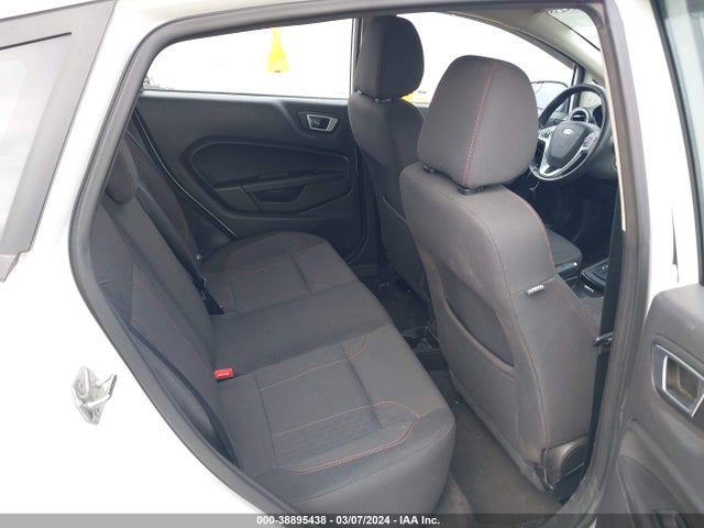 Ford FIESTA SE 2015 3FADP4EJ3FM221660 Image 8