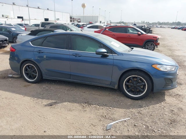 Ford FUSION SE 2019 3FA6P0HD6KR133142 Image 13