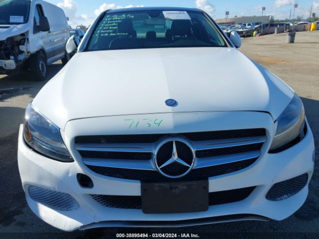 55SWF4JBXGU178962 Mercedes-Benz C 300 Luxury/sport