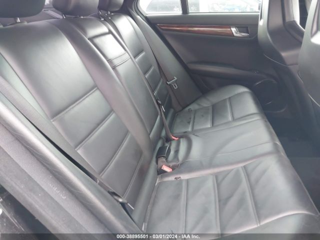 2011 MERCEDES-BENZ C 63 AMG WDDGF7HB7BF545176 Photo 7