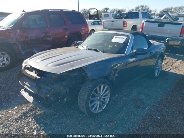 2017 FIAT 124 SPIDER JC1NFAEK1H0103196 Photo 1