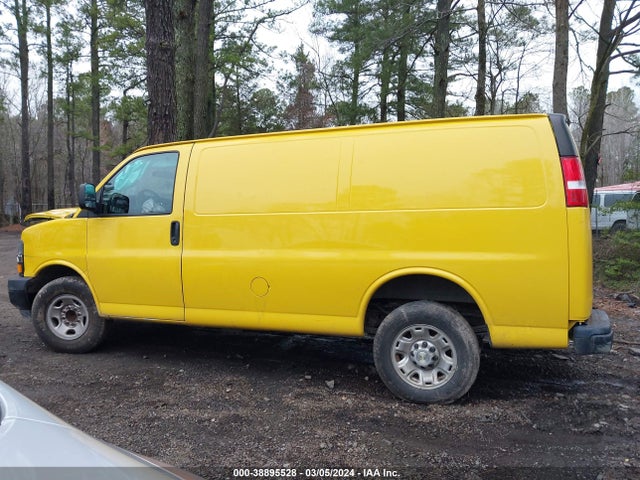 Chevrolet Express G2500 2021 1GCWGAF75M1168944 Image 14