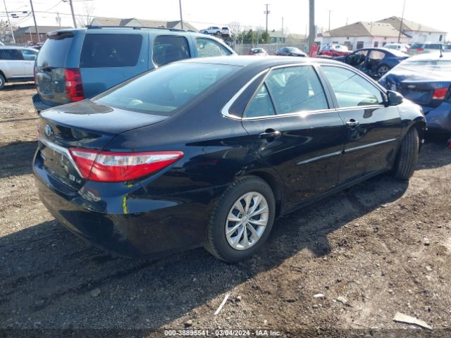 4T1BD1FK0GU198038 Toyota Camry Hybrid Le