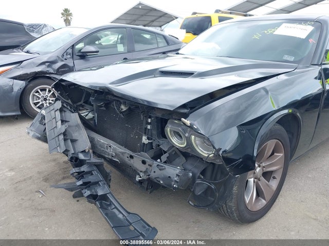 Dodge Challenger Sxt 2018 2C3CDZAG0JH112252 Image 6