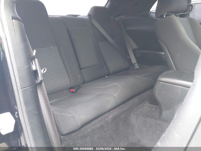 Dodge Challenger Sxt 2018 2C3CDZAG0JH112252 Image 8