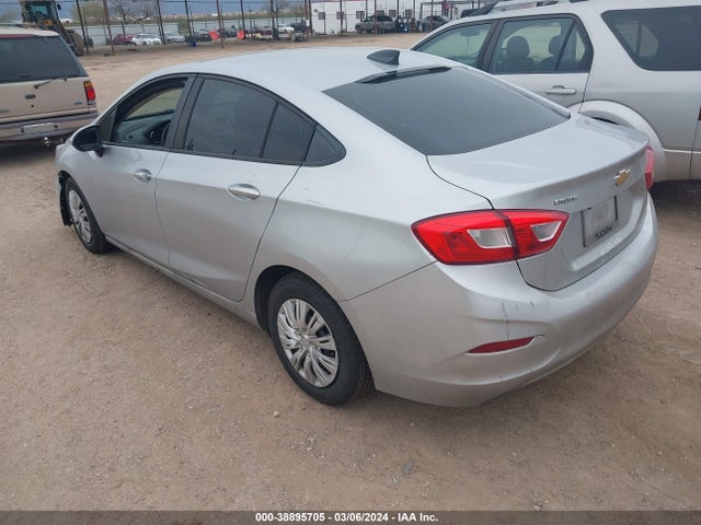 Chevrolet Cruze Ls Auto 2018 1G1BC5SMXJ7153578 Image 3