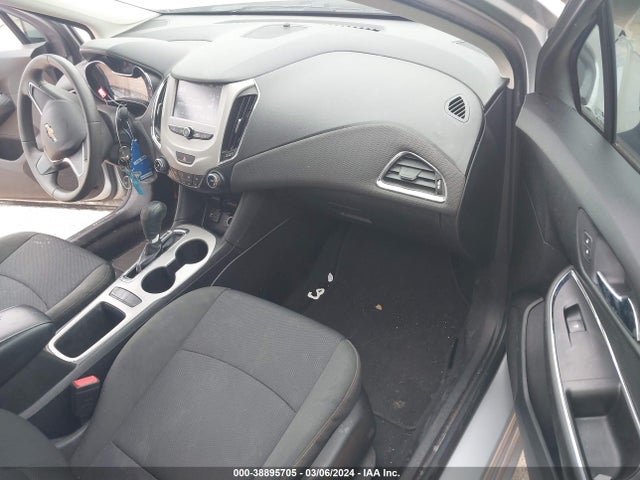 Chevrolet Cruze Ls Auto 2018 1G1BC5SMXJ7153578 Image 5