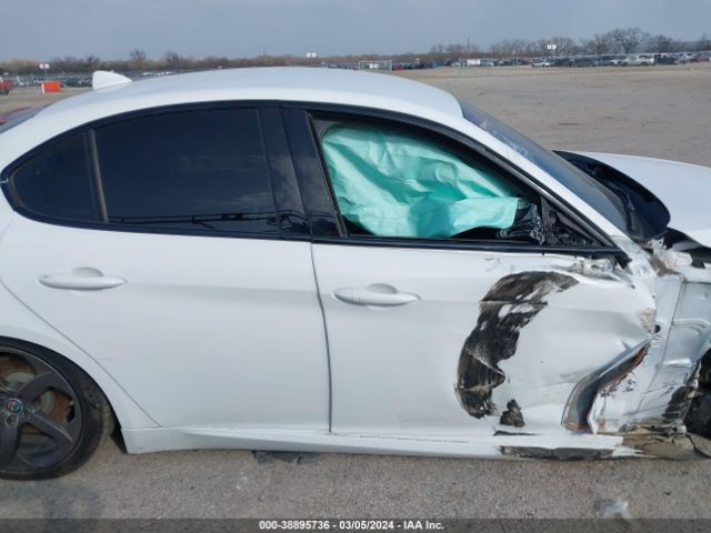ZARFAECN0J7564984 Alfa Romeo Giulia Ti Sport Rwd