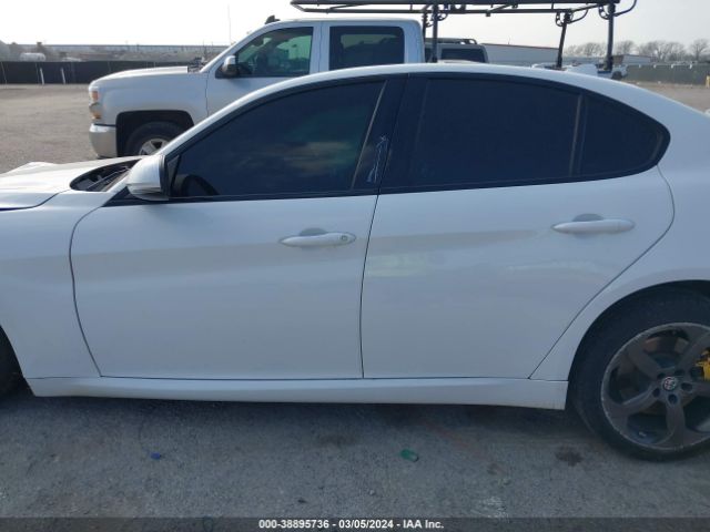 ZARFAECN0J7564984 Alfa Romeo Giulia Ti Sport Rwd