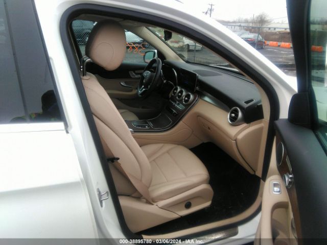 W1N0G8EB7NV362804 Mercedes-Benz Glc 300 4matic Suv