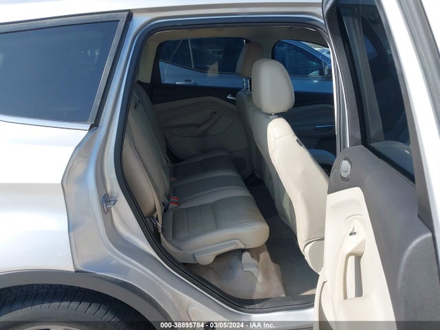 Ford Escape Titanium 2016 1FMCU0J94GUB16993 Image 8