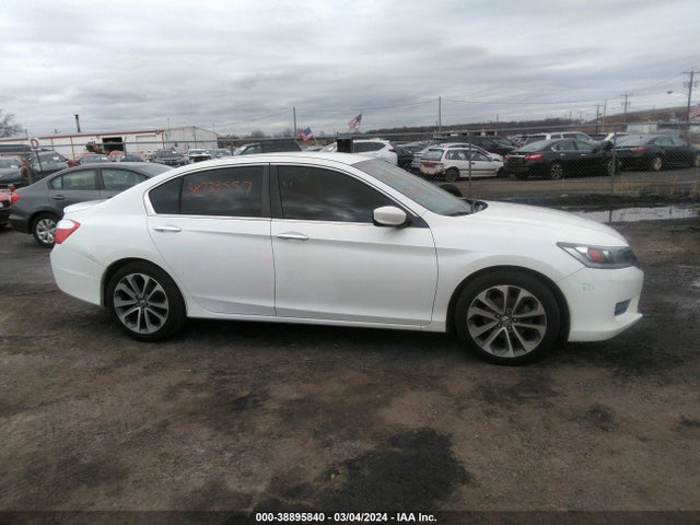 Honda Accord Sport 2015 1HGCR2F54FA057002 Image 13
