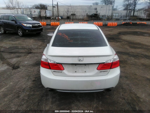 Honda Accord Sport 2015 1HGCR2F54FA057002 Image 16