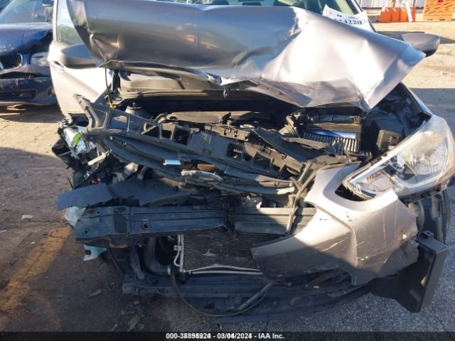 KMHCT4AE2GU984823 Hyundai ACCENT SE