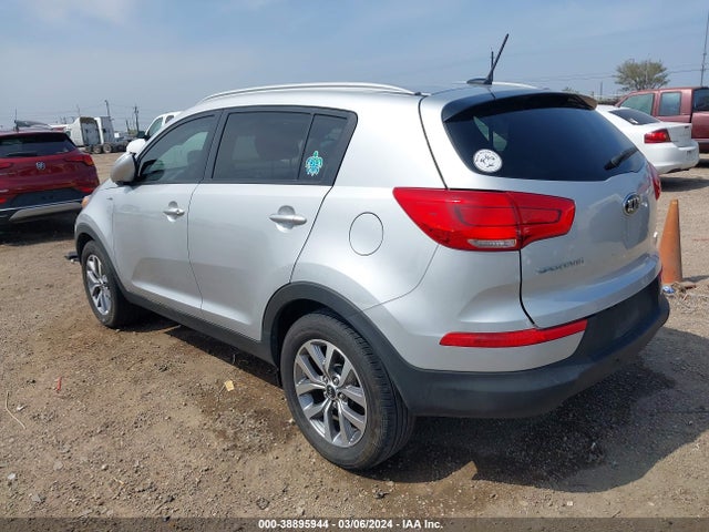 KIA Sportage Lx 2015 KNDPBCAC6F7773865 Image 3