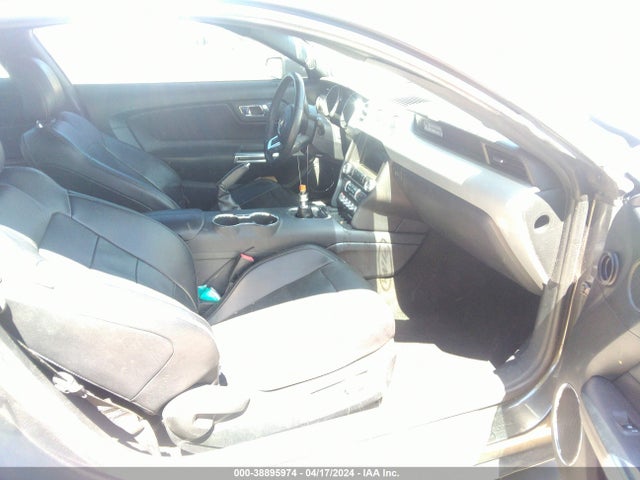 Ford Mustang Ecoboost 2017 1FA6P8TH1H5230057 Image 5