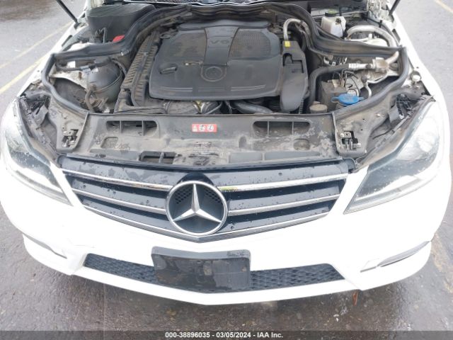 WDDGF8AB4ER324606 Mercedes-Benz C 300 Luxury 4matic/sport 4matic