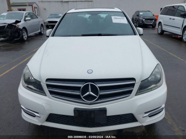 WDDGF8AB4ER324606 Mercedes-Benz C 300 Luxury 4matic/sport 4matic