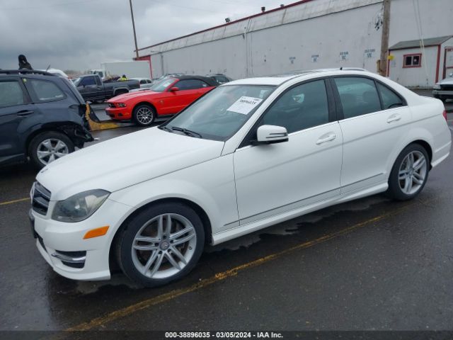WDDGF8AB4ER324606 Mercedes-Benz C 300 Luxury 4matic/sport 4matic
