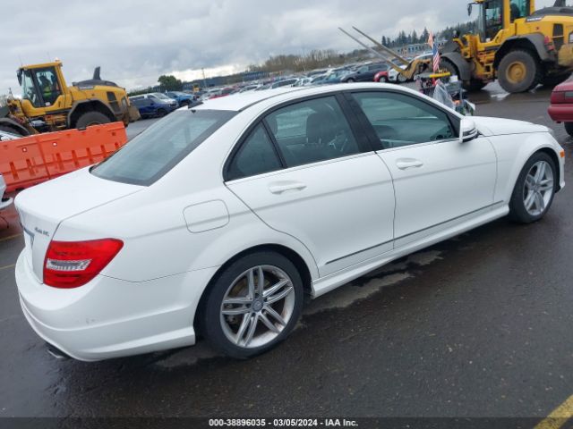 WDDGF8AB4ER324606 Mercedes-Benz C 300 Luxury 4matic/sport 4matic
