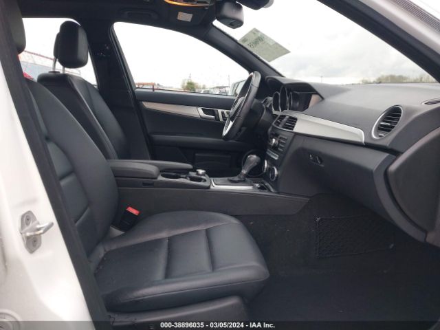 WDDGF8AB4ER324606 Mercedes-Benz C 300 Luxury 4matic/sport 4matic
