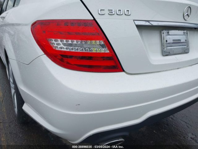WDDGF8AB4ER324606 Mercedes-Benz C 300 Luxury 4matic/sport 4matic