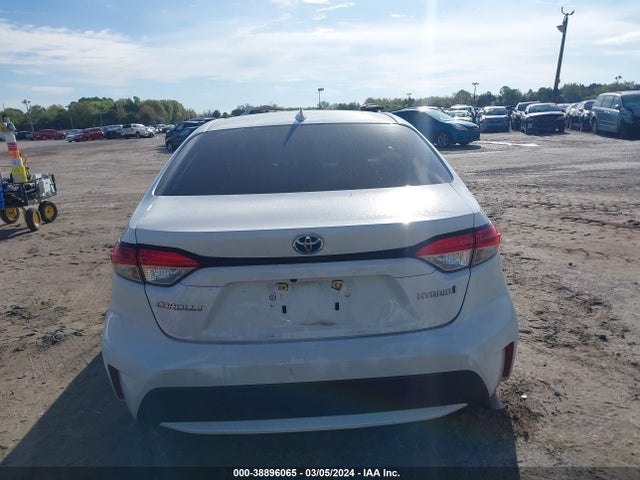 Toyota Corolla Hybrid Le 2021 JTDEAMDE9MJ003334 Image 16