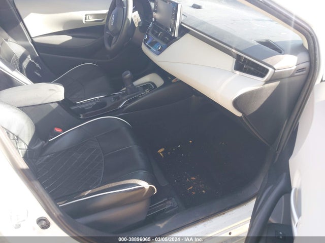 Toyota Corolla Hybrid Le 2021 JTDEAMDE9MJ003334 Image 5