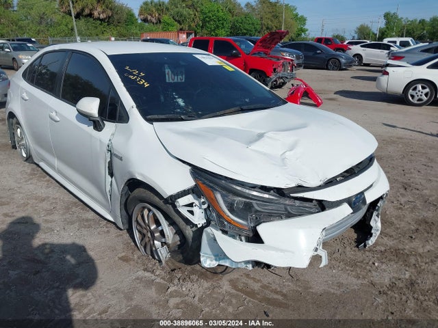 Toyota Corolla Hybrid Le 2021 JTDEAMDE9MJ003334 Image 6